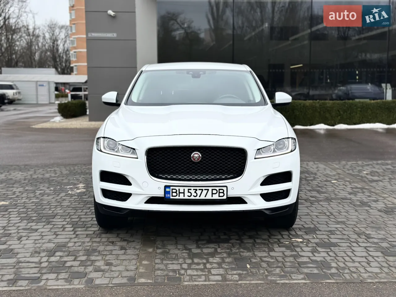 Jaguar F-Pace 2020 photo 2