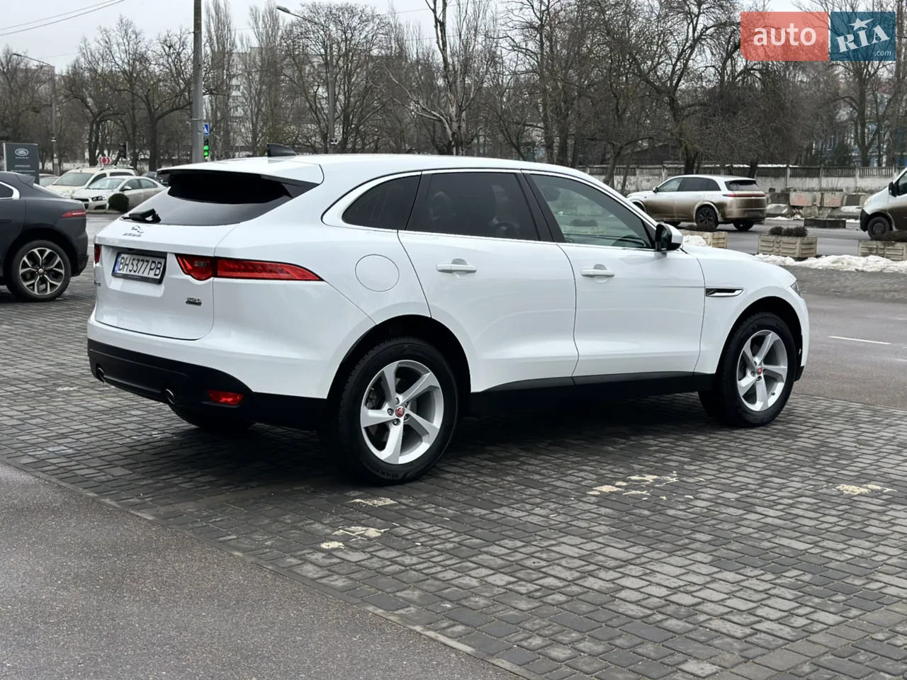 Jaguar F-Pace 2020 photo 5