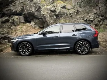 Volvo Xc60 2025 photo 4