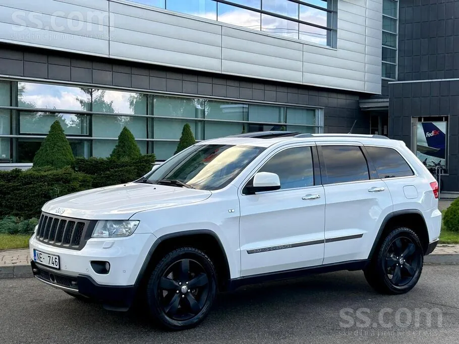 Jeep Grand Cherokee 2011 photo 2