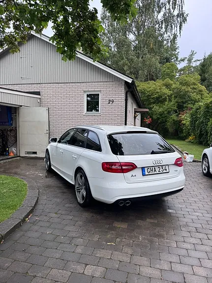 Audi A4 2014 photo 4