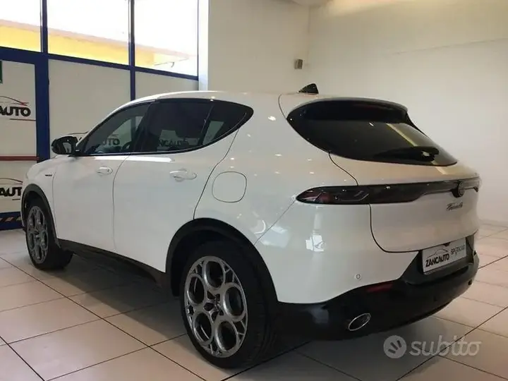 Alfa Romeo Tonale 2025 photo 5