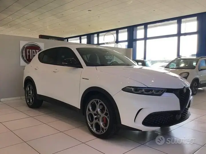 Alfa Romeo Tonale 2025 photo 4