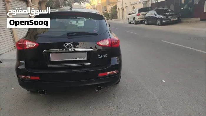 Infiniti Qx50 2015 photo 2