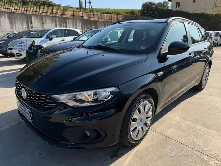 Fiat Tipo 2017 photo 2