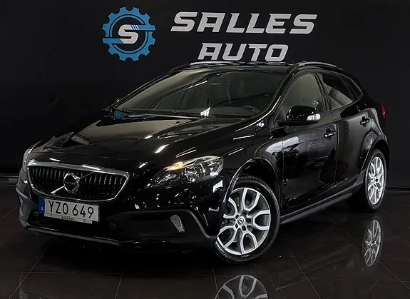 Volvo V40 Cross Country 2018 photo 2