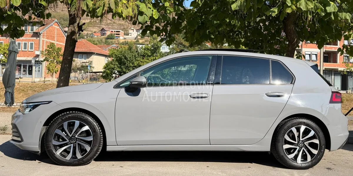 Volkswagen Golf 8 2022 photo 5
