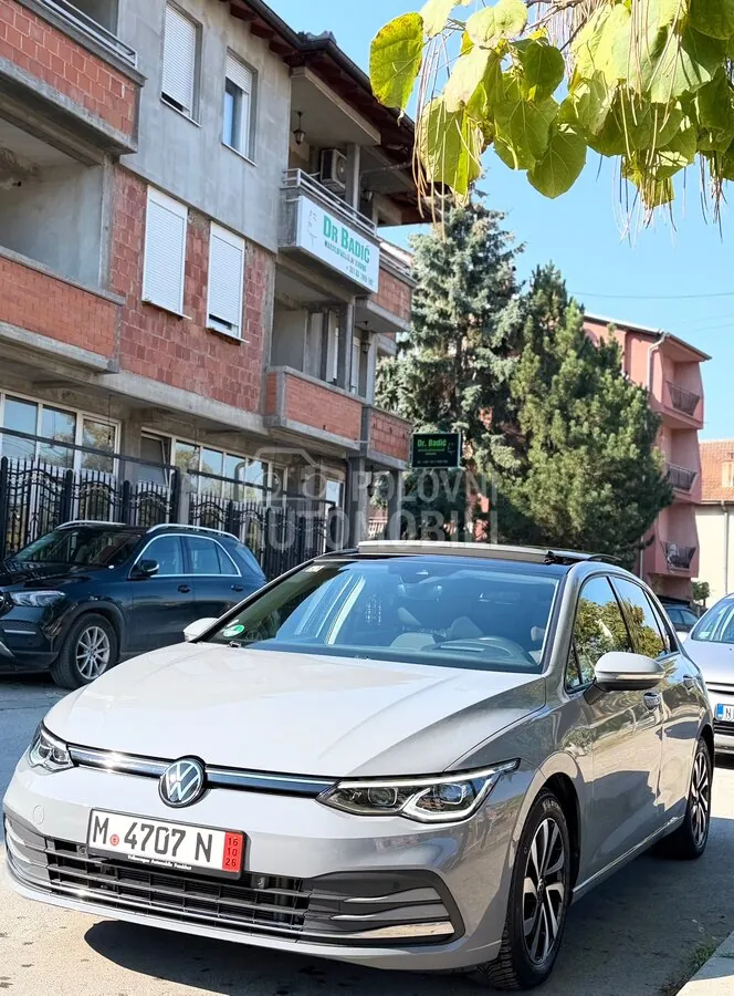 Volkswagen Golf 8 2022 photo 3