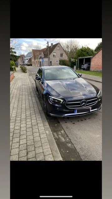 Mercedes-Benz E200