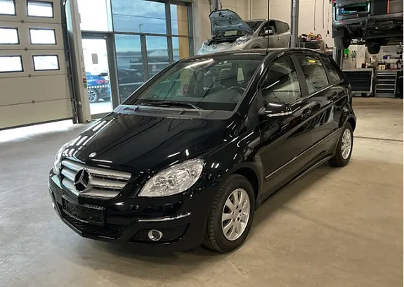 Mercedes-Benz B160