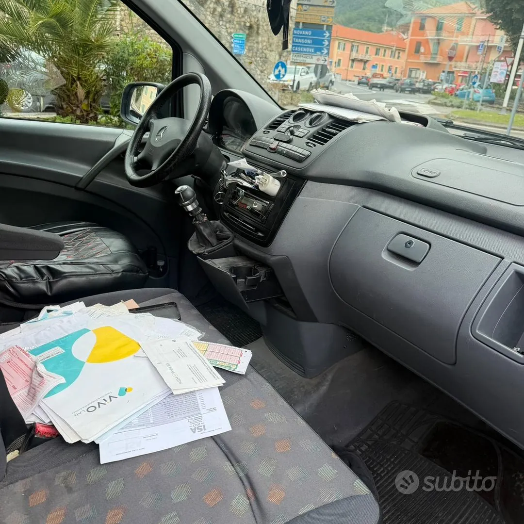 Mercedes-Benz Vito 2010 photo 4