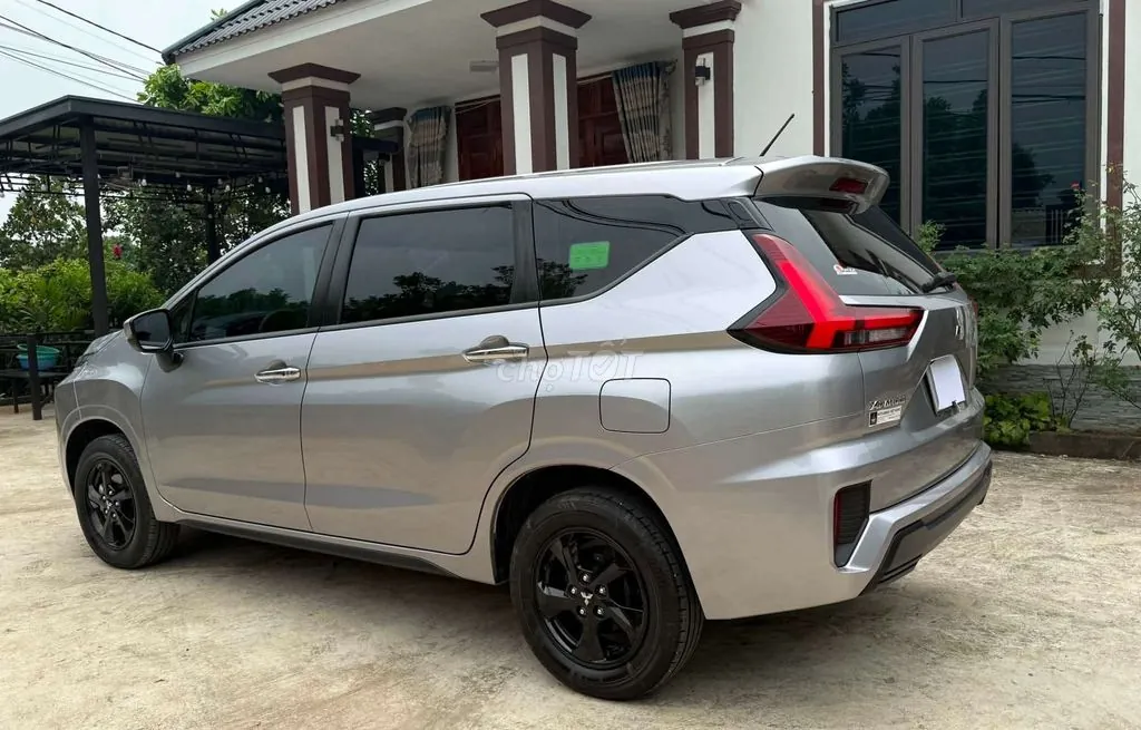 Mitsubishi Xpander 2023 photo 4