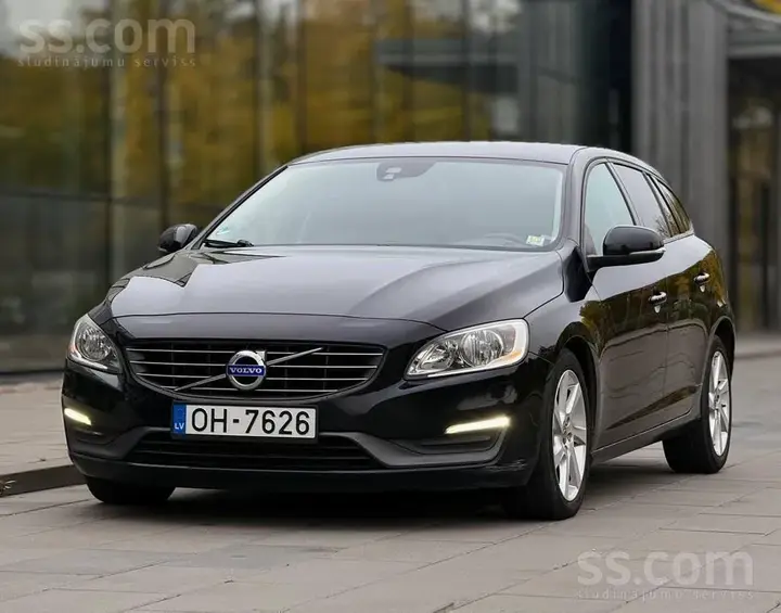 Volvo V60 2014 photo 2