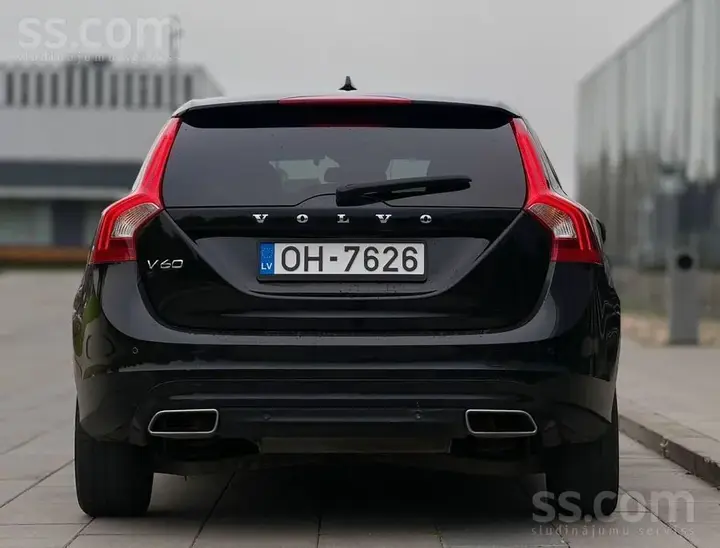 Volvo V60 2014 photo 5