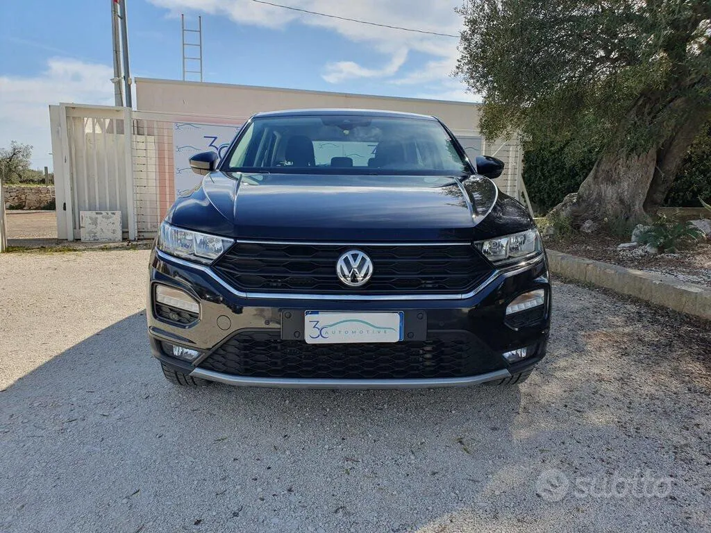 Volkswagen T-Roc 2020 photo 2