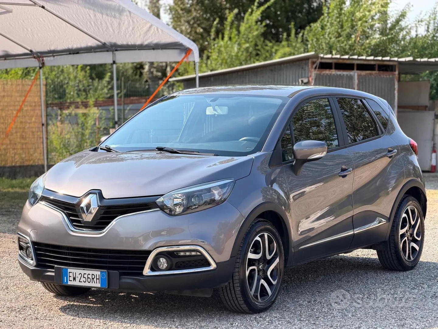 Renault Captur 2014 photo 2