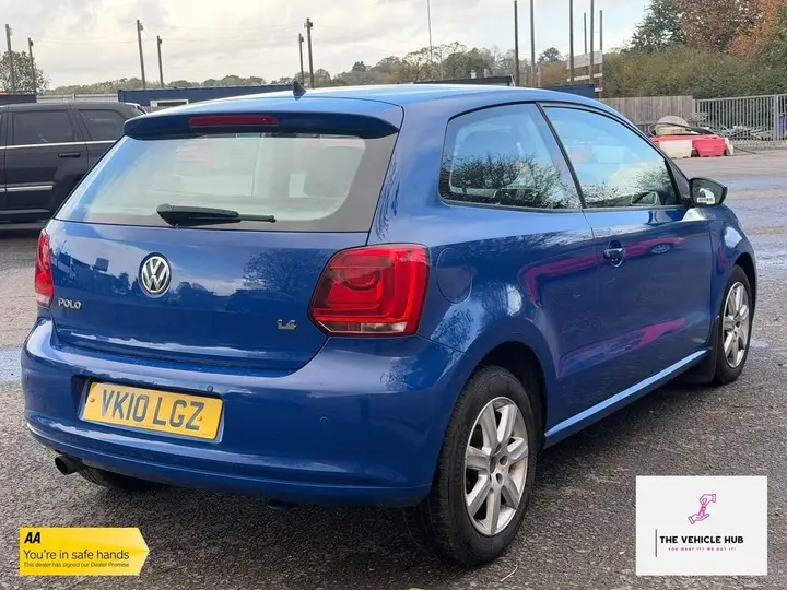 Volkswagen Polo 2010 photo 4