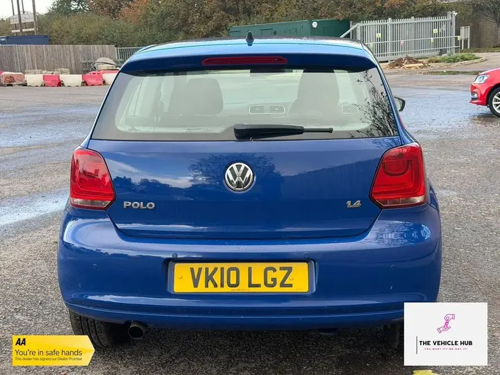 Volkswagen Polo 2010 photo 5