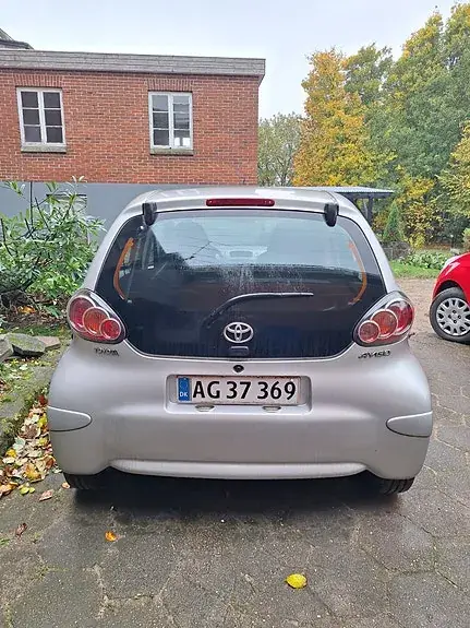 Toyota Aygo 2010 photo 2