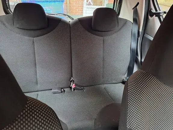 Toyota Aygo 2010 photo 5