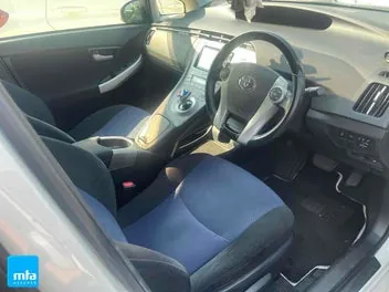 Toyota Prius 2014 photo 3