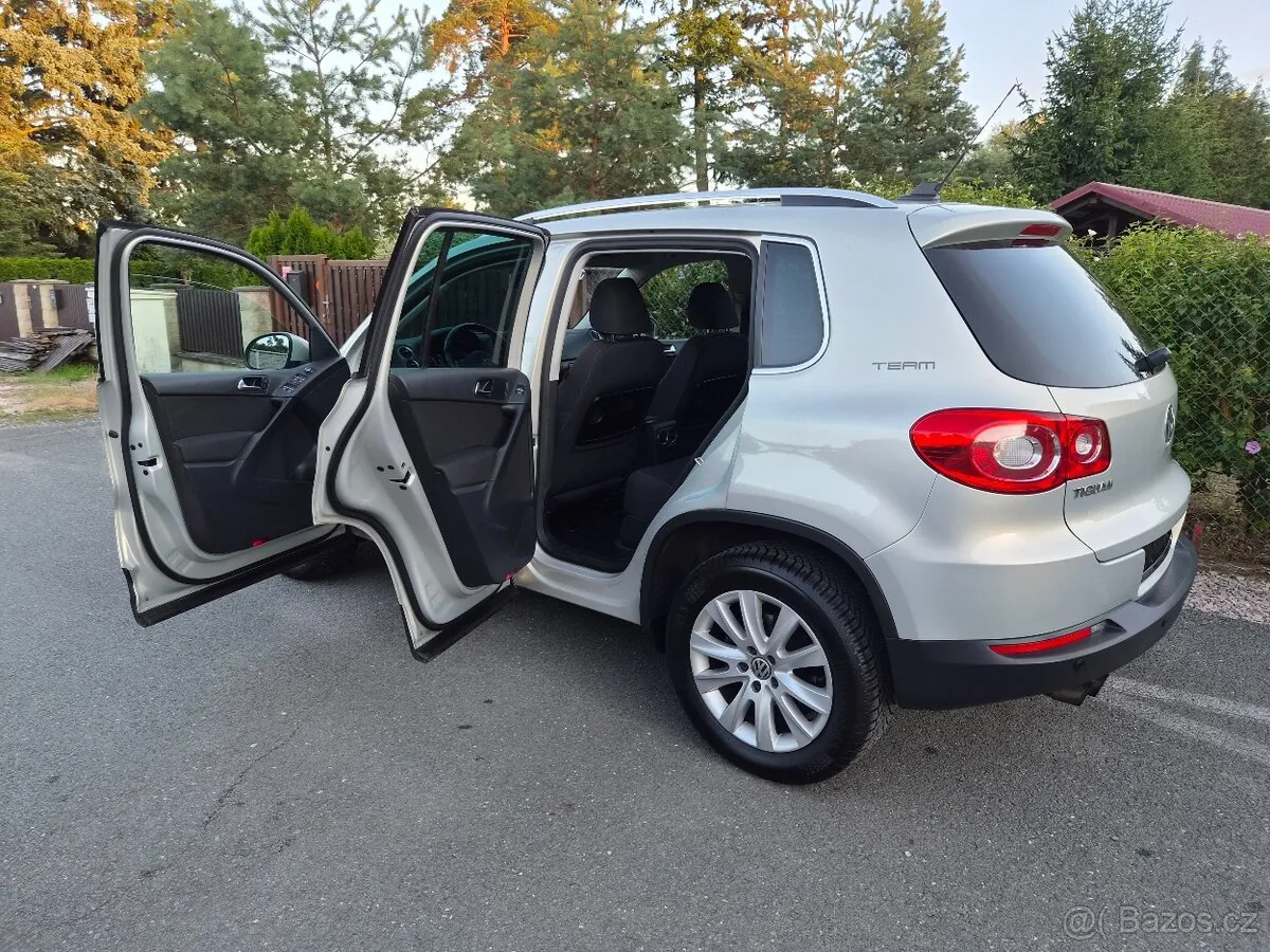 Volkswagen Tiguan 2011 photo 3