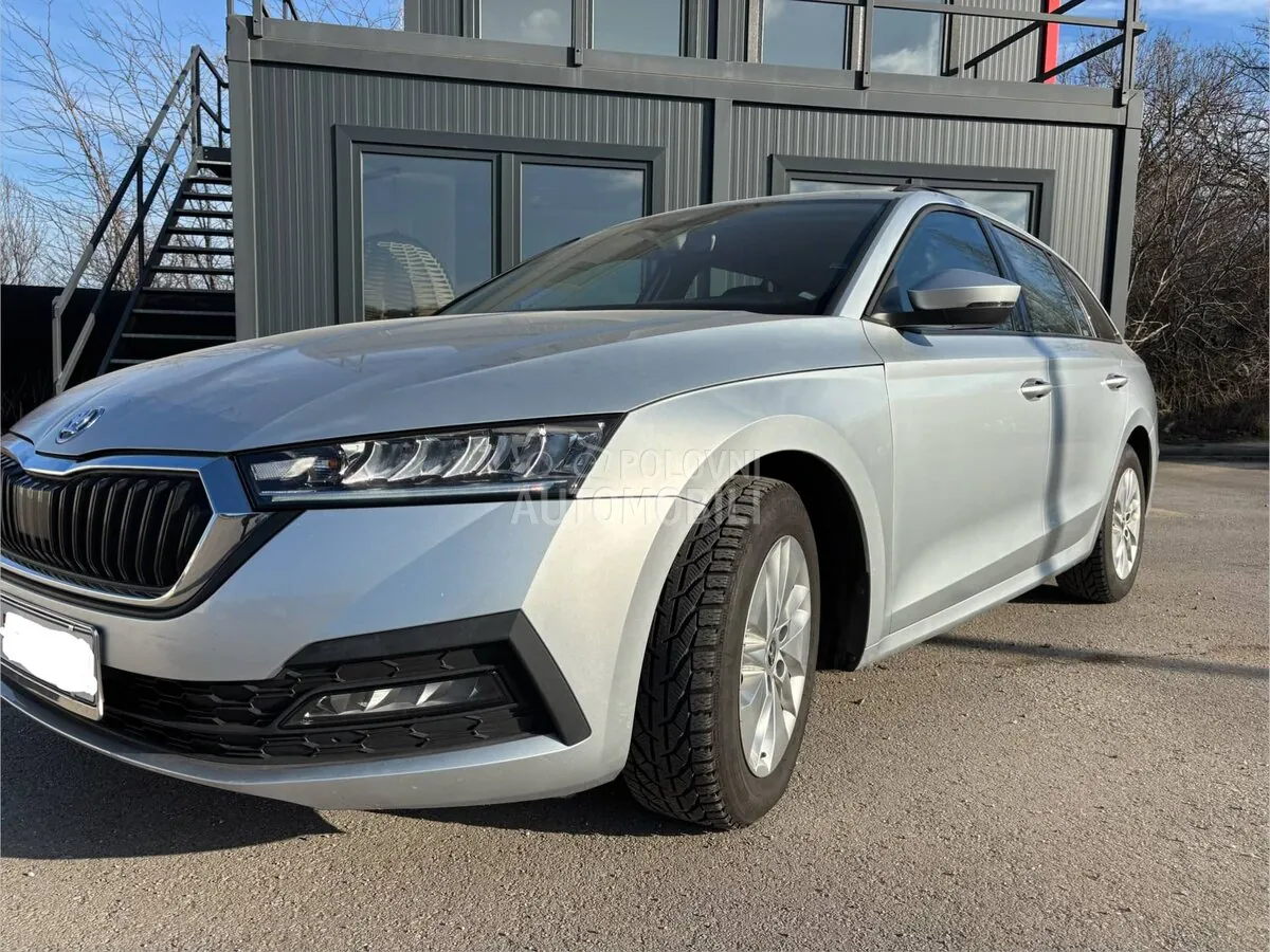 Skoda Octavia 2021 photo 3