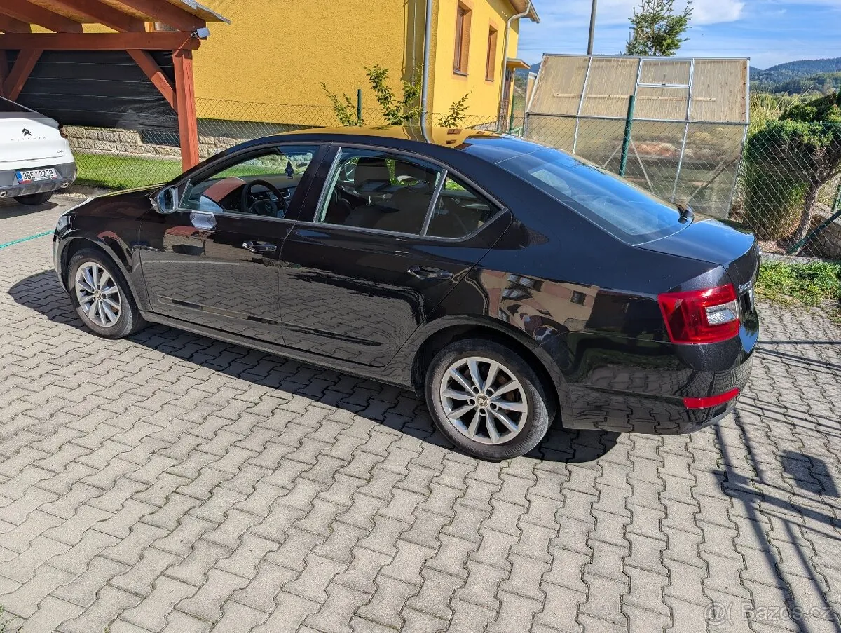 Skoda Octavia 2016 photo 2