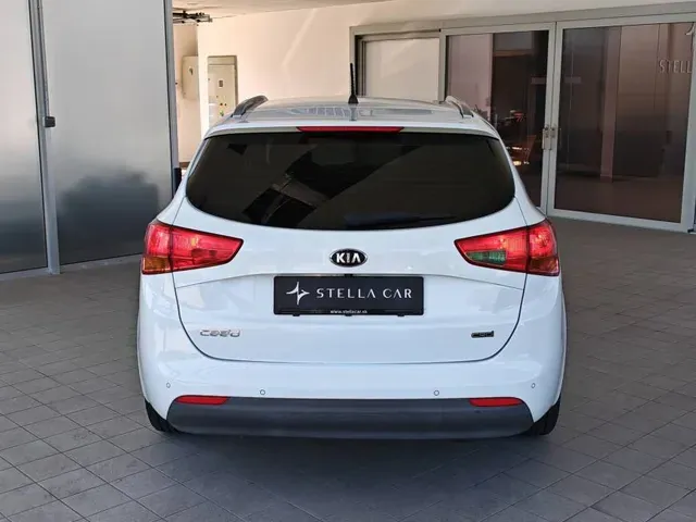 Kia Ceed Sw 2016 photo 4