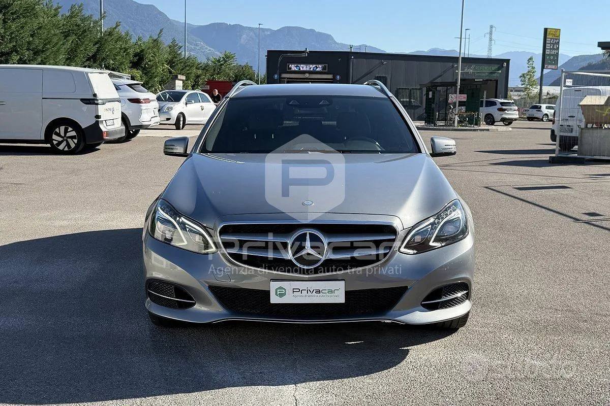 Mercedes-Benz E 250 Bluetec 2014 photo 2