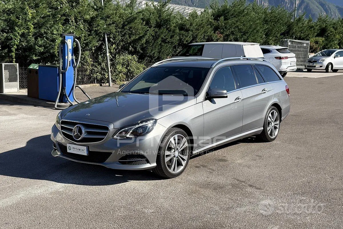 Mercedes-Benz E 250 Bluetec