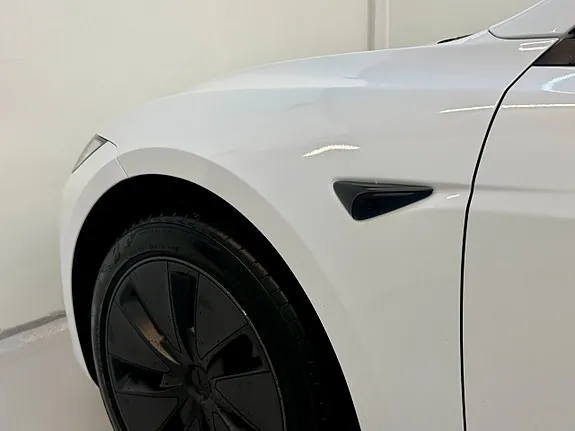 Tesla Model 3 2025 photo 5