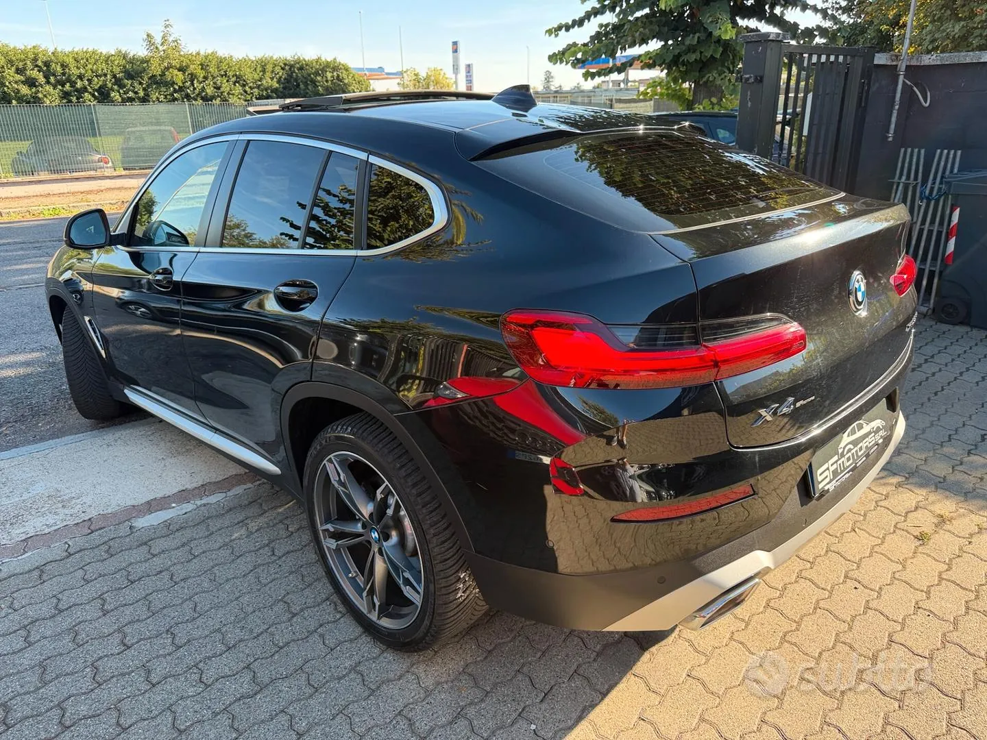 BMW X4 2022 photo 4