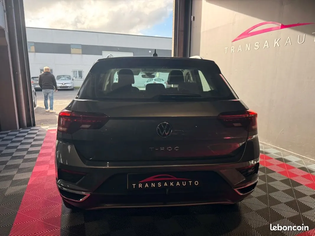 Volkswagen T-Roc 2021 photo 4