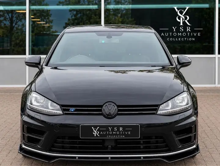 Volkswagen Golf R 2016 photo 2