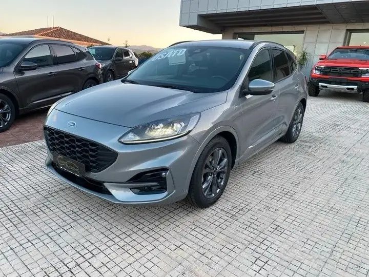 Ford Kuga 2022 photo 3