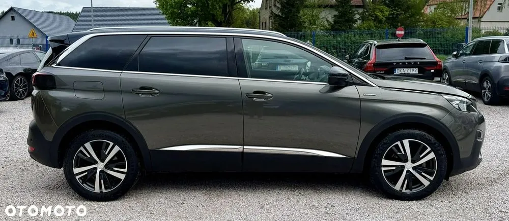 Peugeot 5008 2019 photo 4