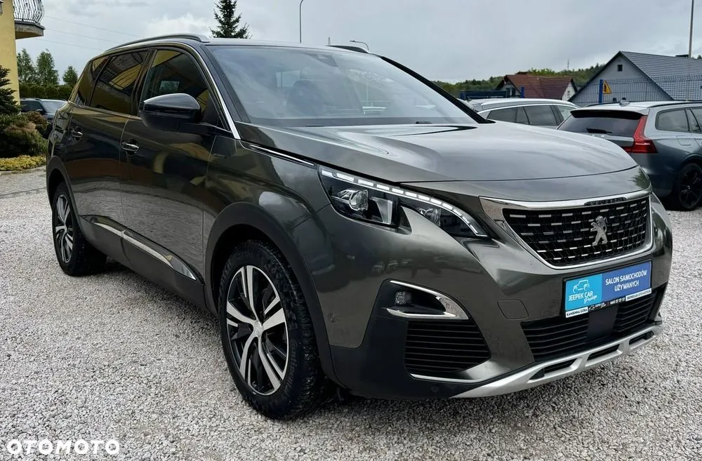 Peugeot 5008 2019 photo 3