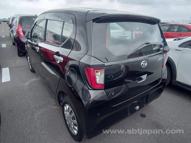 Daihatsu Mira 2018 photo 3