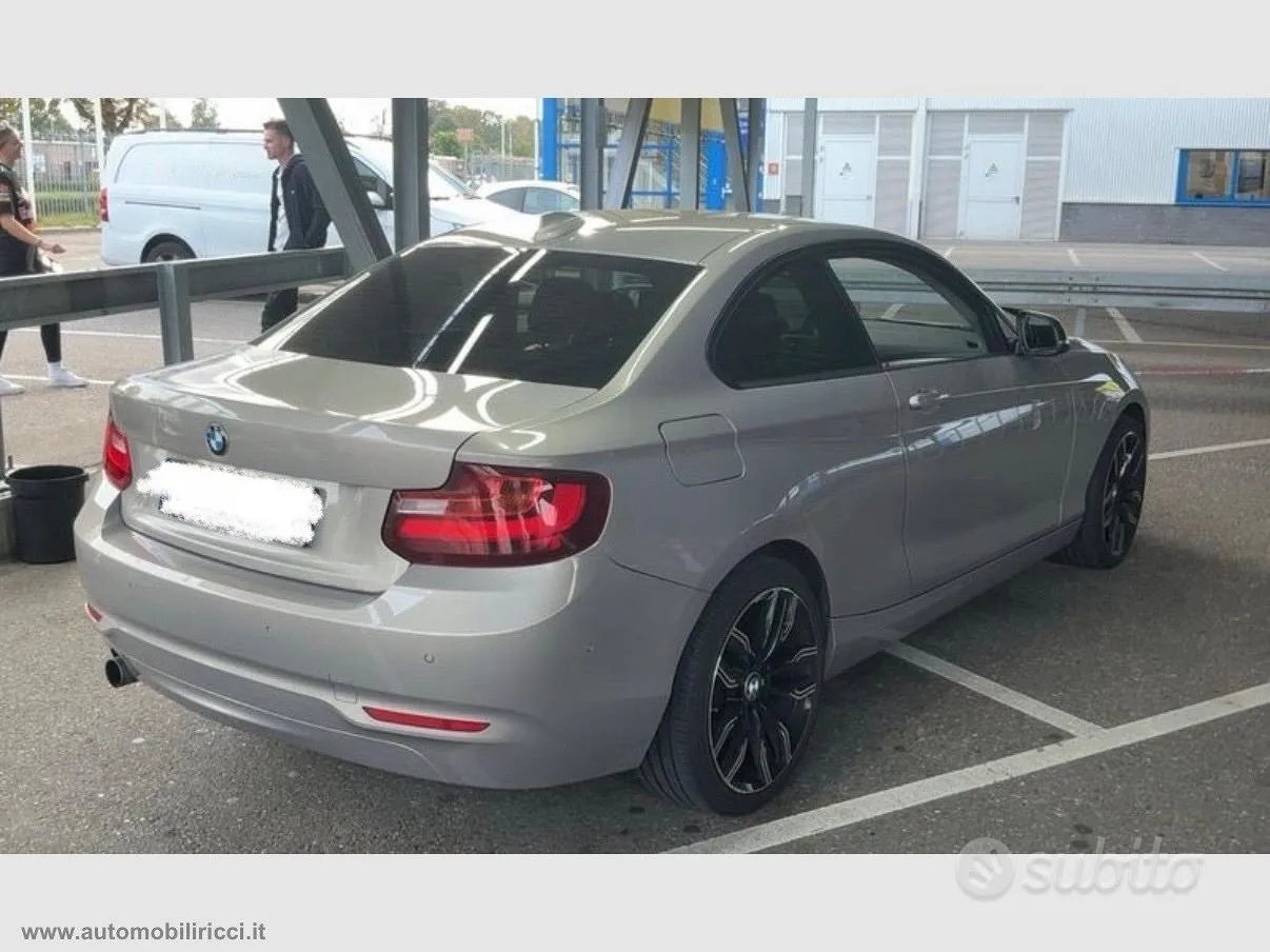 BMW 220I 2016 photo 4