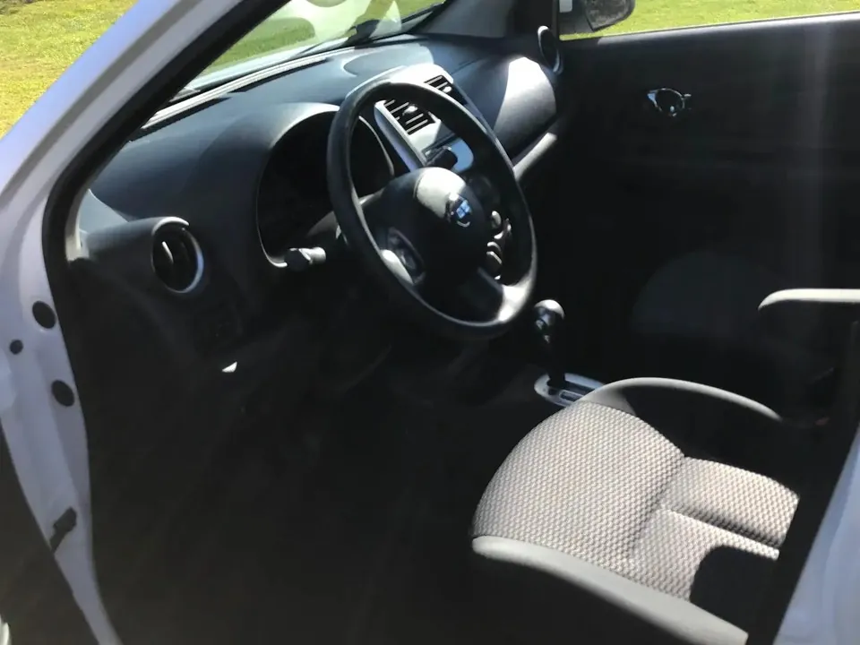 Nissan Micra 2015 photo 5