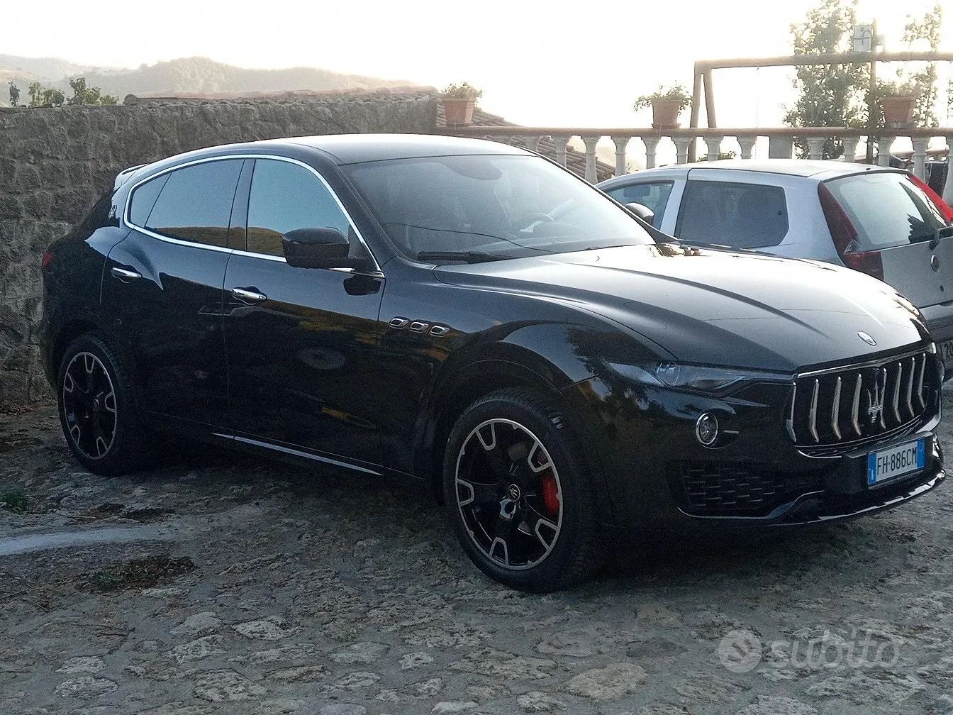 Maserati Levante 2017 photo 2