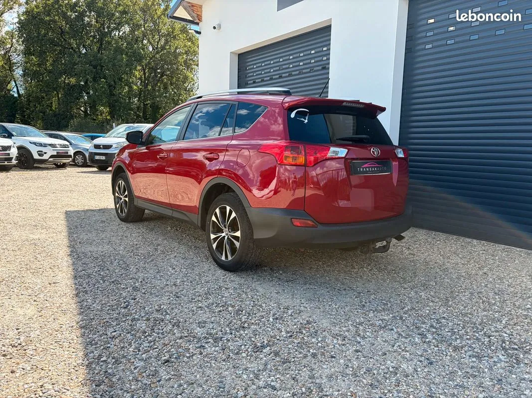 Toyota Rav4 2015 photo 5