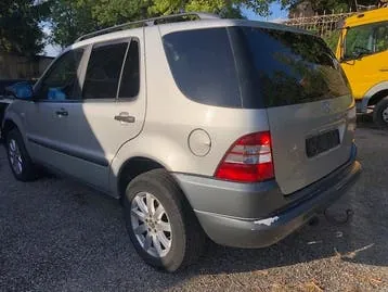 Mercedes-Benz Ml230 1999 photo 3