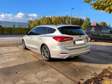 Ford Focus 2020 photo 3