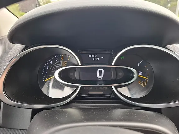 Renault Clio 2015 photo 2