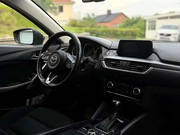Mazda 6 2017 photo 2