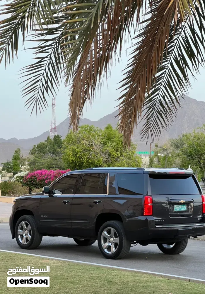 Chevrolet Tahoe 2017 photo 2