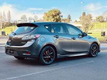Mazda Axela 2012 photo 4