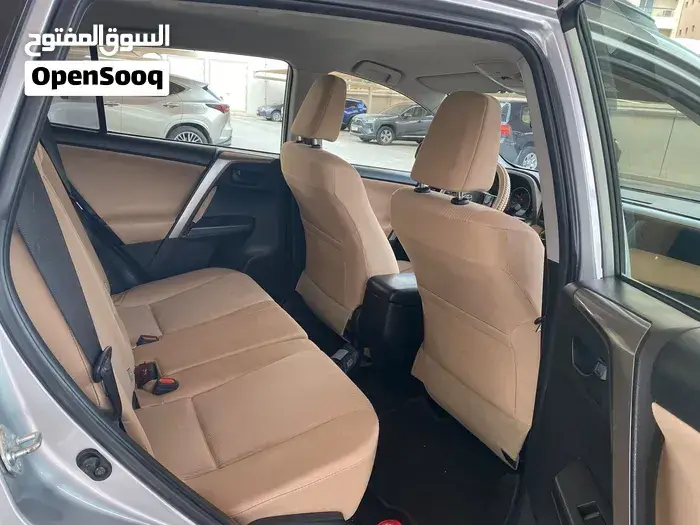 Toyota Rav4 2018 photo 2